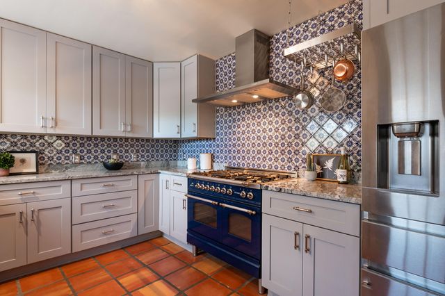 1801 Calle Pequeno NW, Albuquerque, NM 87107