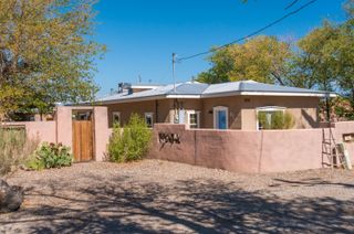 1801 Calle Pequeno NW, Albuquerque, NM 87107