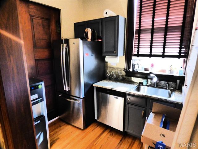 4512 West Pine Boulevard, St Louis, MO 63108