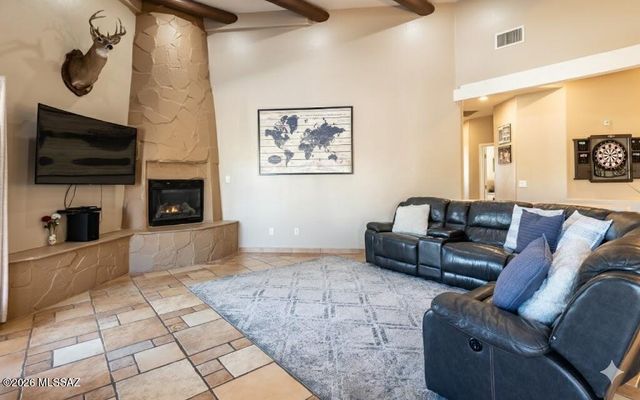 1632 W Placita Lluvia De Oro, Sahuarita, AZ 85629