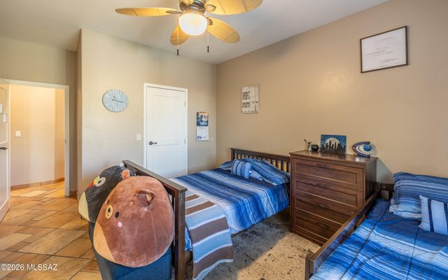 1632 W Placita Lluvia De Oro, Sahuarita, AZ 85629