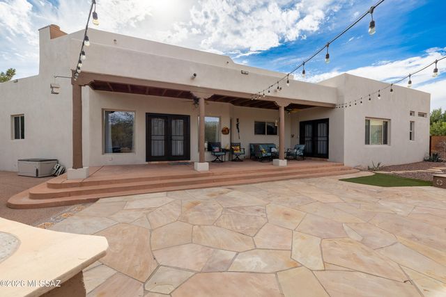 1632 W Placita Lluvia De Oro, Sahuarita, AZ 85629