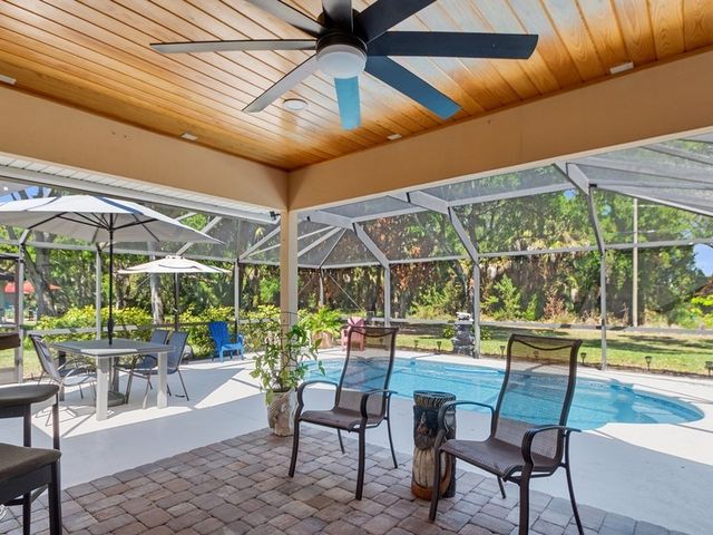 4110 11th Place SW, Vero Beach, FL 32968