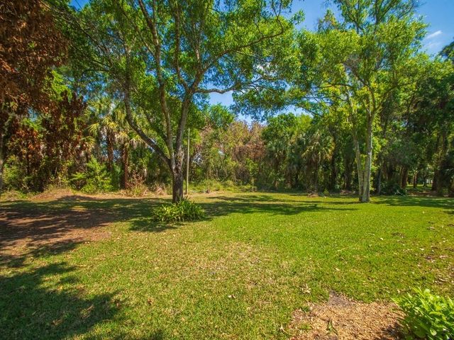 4110 11th Place SW, Vero Beach, FL 32968