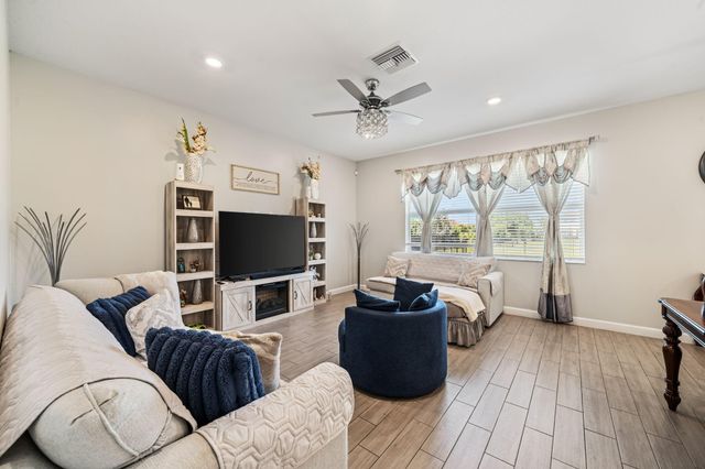 1408 Wandering Willow Way, Loxahatchee, FL 33470