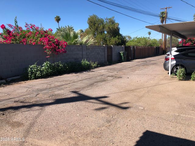 2020 S Granada Drive Apt 5, Tempe, AZ 85282