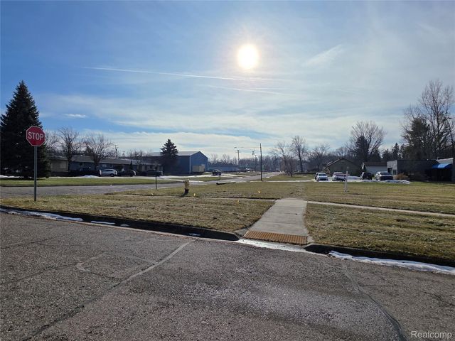 1573 N Telegraph Drive, Pontiac, MI 48340