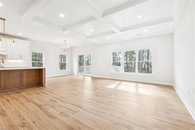 2663 Rail CT, Gloucester Point, VA 23062