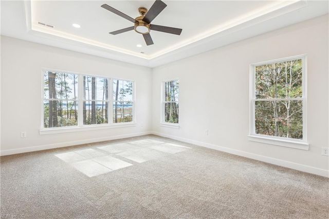 2663 Rail CT, Gloucester Point, VA 23062