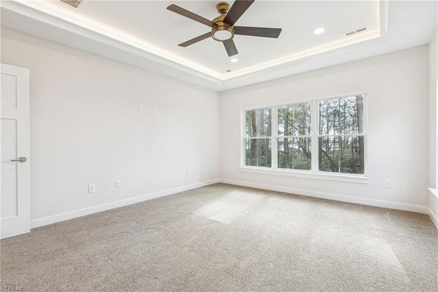 2663 Rail CT, Gloucester Point, VA 23062