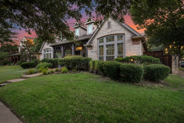804 SWORD BRIDGE Drive, Lewisville, TX 75056
