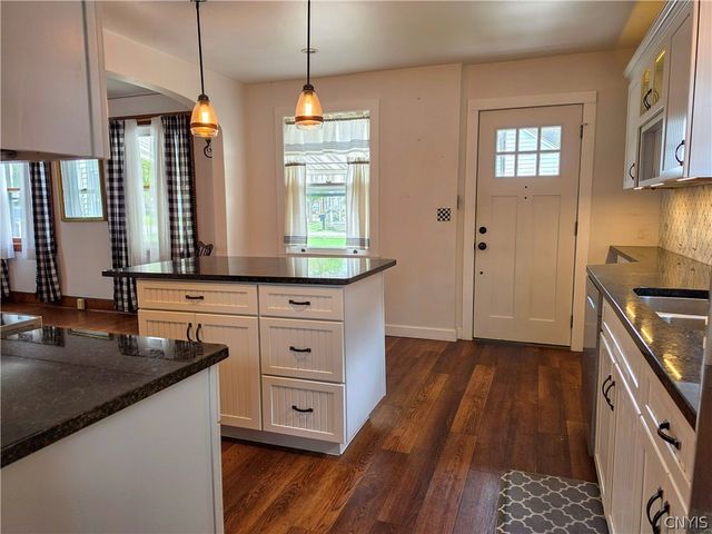 16 5th Street, Camden, NY 13316