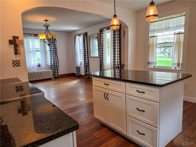 16 5th Street, Camden, NY 13316