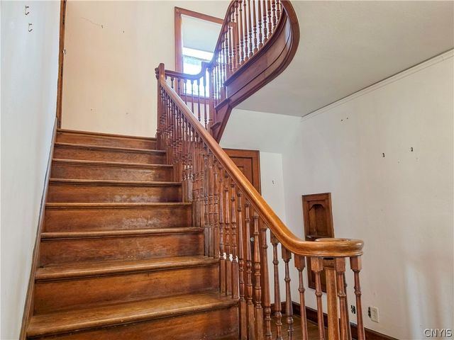 16 5th Street, Camden, NY 13316