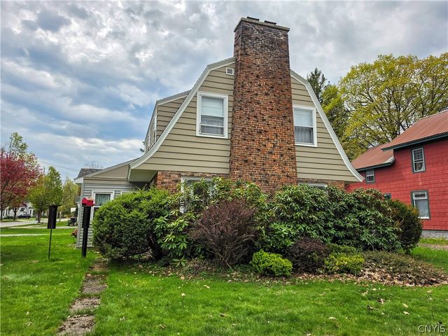 16 5th Street, Camden, NY 13316