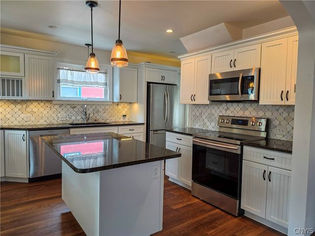 16 5th Street, Camden, NY 13316