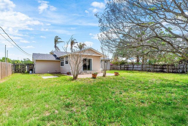 2599 SE Grand Drive, Port St. Lucie, Port St Lucie, FL 34952