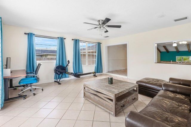 2599 SE Grand Drive, Port St. Lucie, Port St Lucie, FL 34952