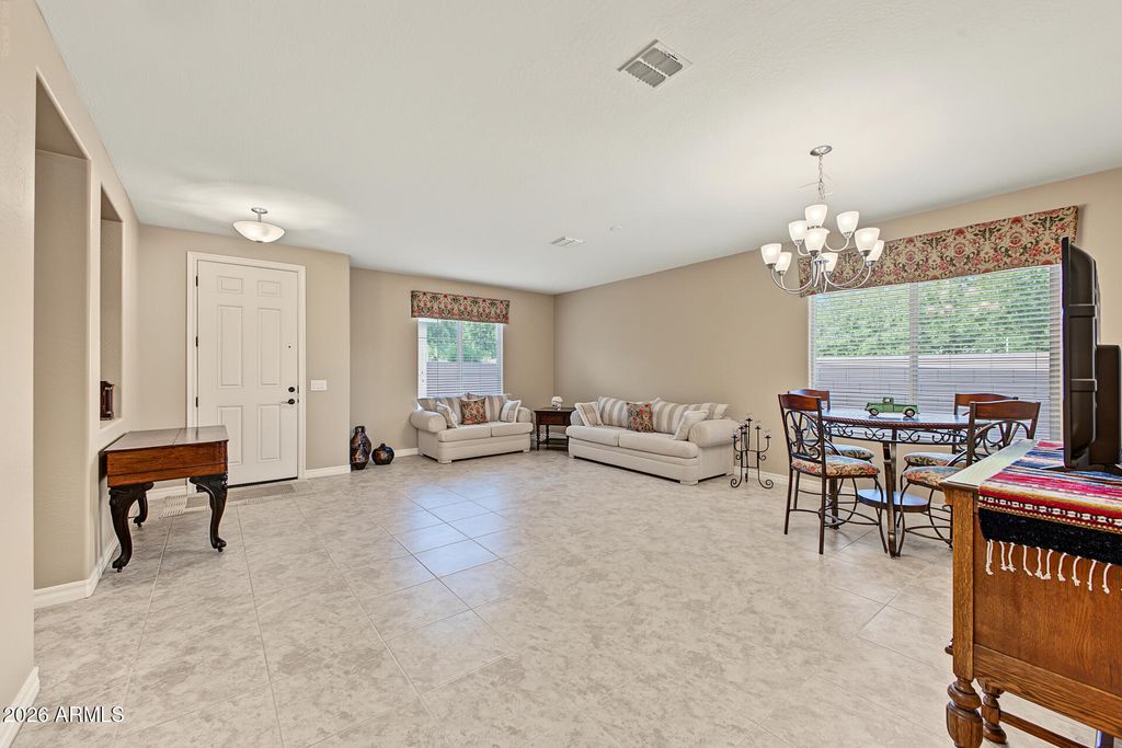 401 W BASSWOOD Avenue, San Tan Valley, AZ 85140 — photo 5