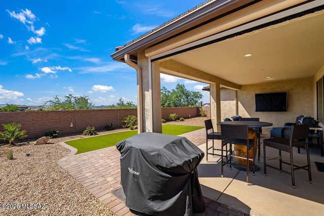 1803 N Bayshore Drive, Green Valley, AZ 85614
