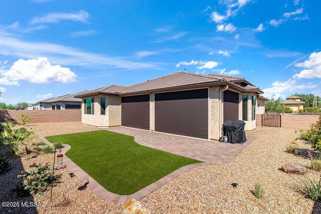 1803 N Bayshore Drive, Green Valley, AZ 85614
