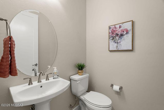 1803 N Bayshore Drive, Green Valley, AZ 85614