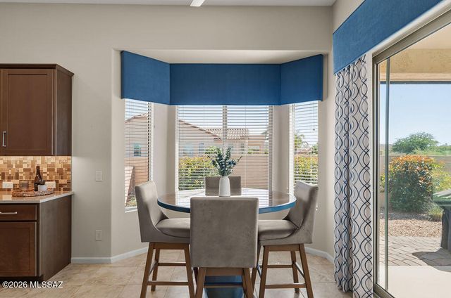 1803 N Bayshore Drive, Green Valley, AZ 85614