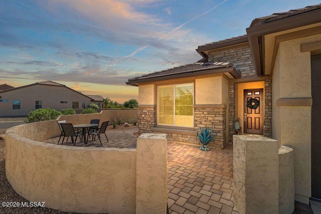 1803 N Bayshore Drive, Green Valley, AZ 85614
