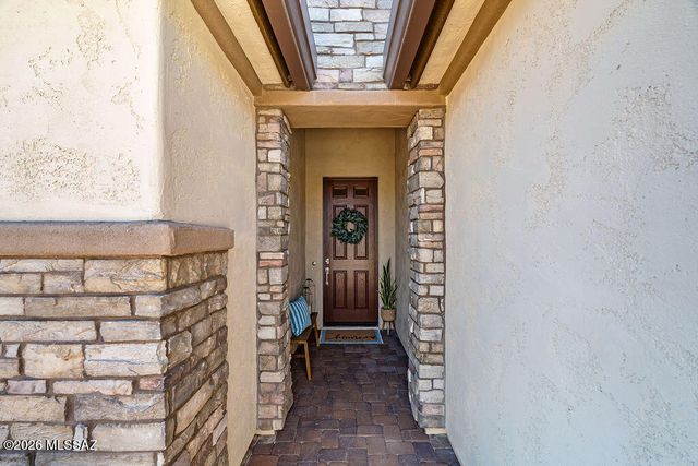1803 N Bayshore Drive, Green Valley, AZ 85614