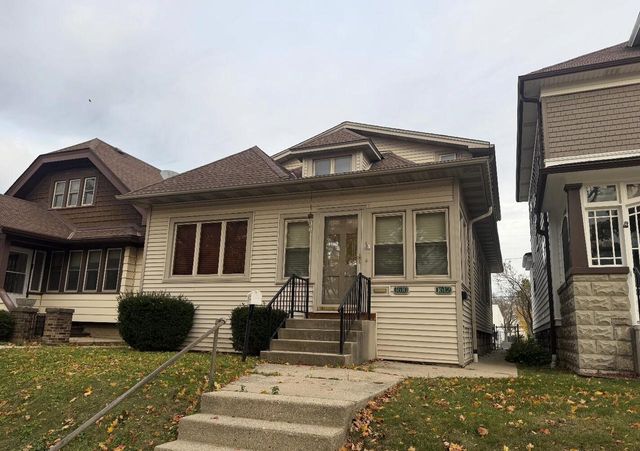 1610 S 82nd STREET, West Allis, WI 53214