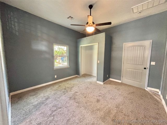 609 N C Street, Mcalester, OK 74501