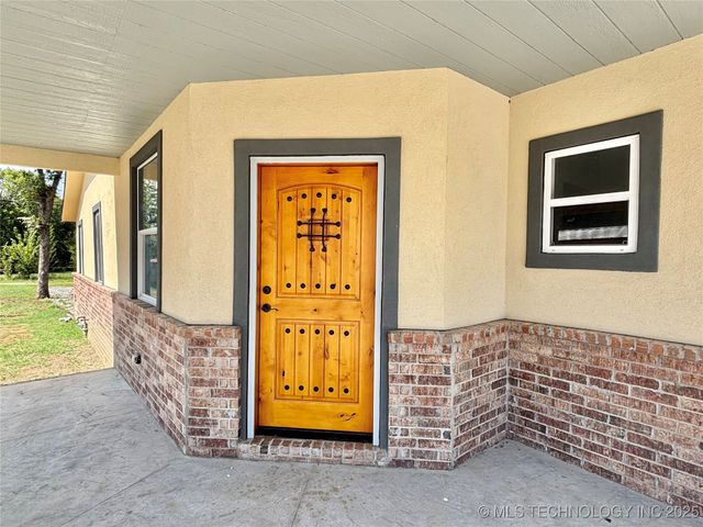 609 N C Street, Mcalester, OK 74501