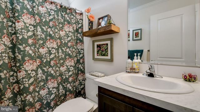 222 RABBIT RUN, North Wales, PA 19454