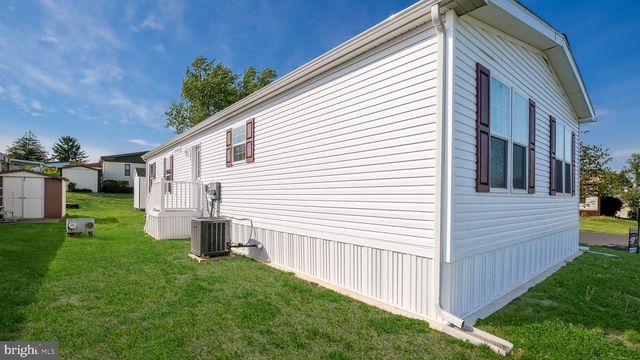 222 RABBIT RUN, North Wales, PA 19454
