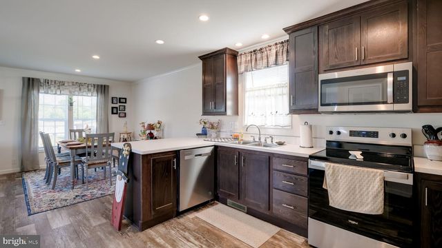 222 RABBIT RUN, North Wales, PA 19454