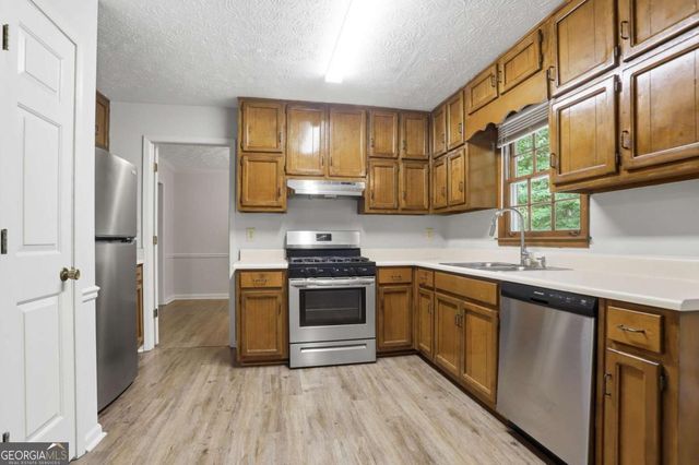 105 Woodsong Court, Fayetteville, GA 30214