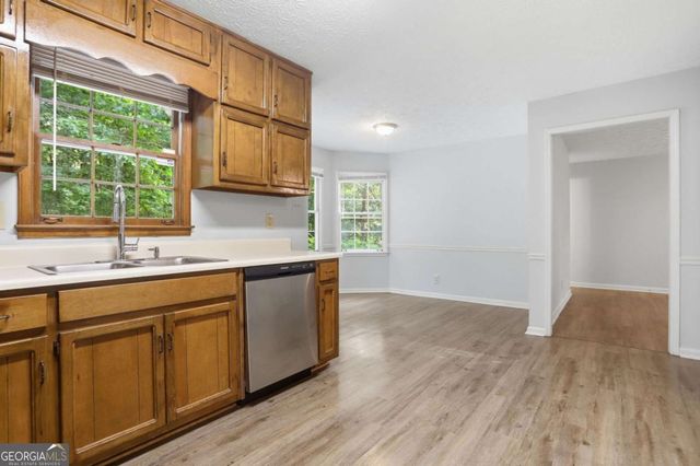 105 Woodsong Court, Fayetteville, GA 30214