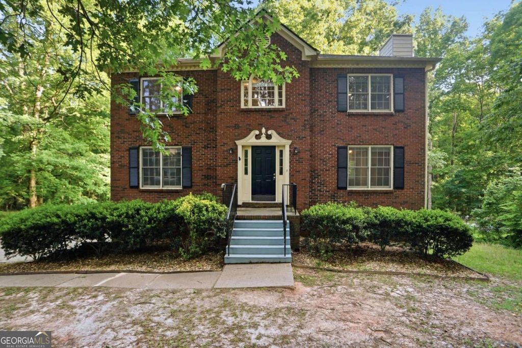 105 Woodsong Court, Fayetteville, GA 30214