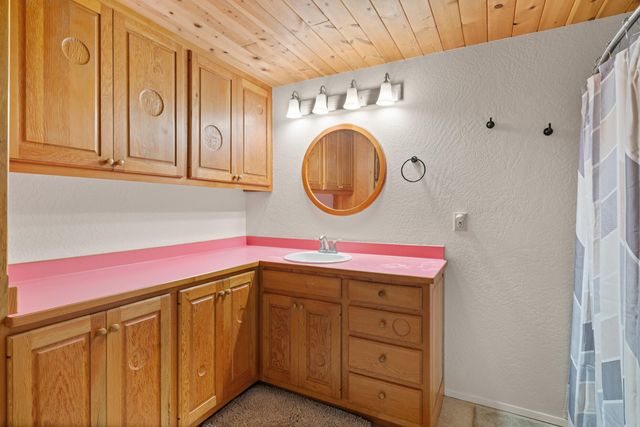 151 Kubli Road, Grants Pass, OR 97527