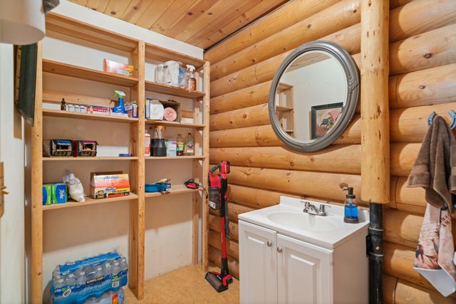 151 Kubli Road, Grants Pass, OR 97527