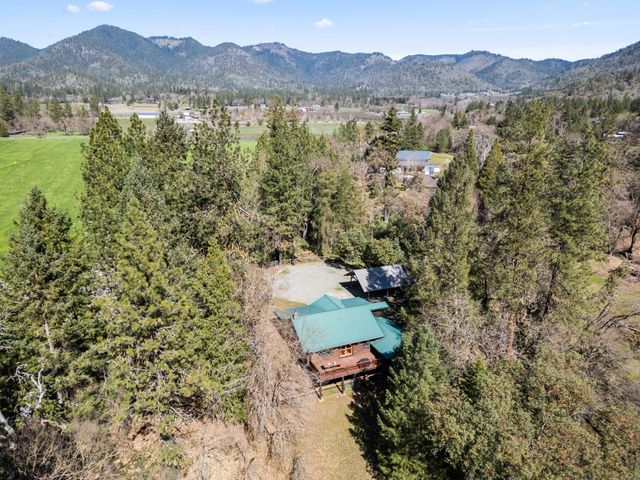 151 Kubli Road, Grants Pass, OR 97527