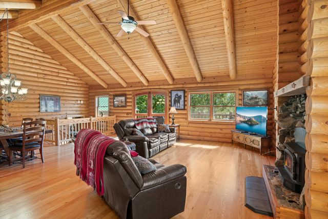 151 Kubli Road, Grants Pass, OR 97527