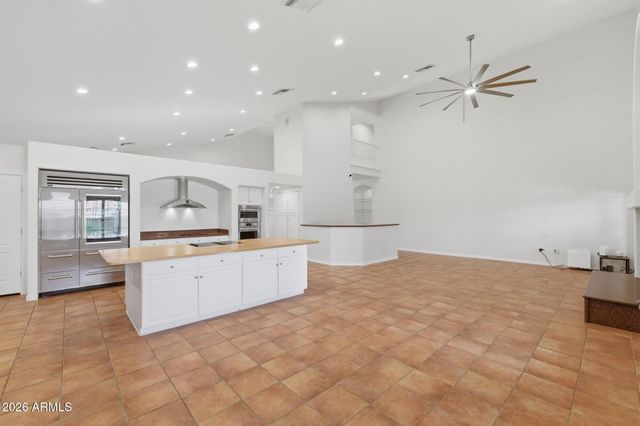 2263 E RIVERDALE Street, Mesa, AZ 85213
