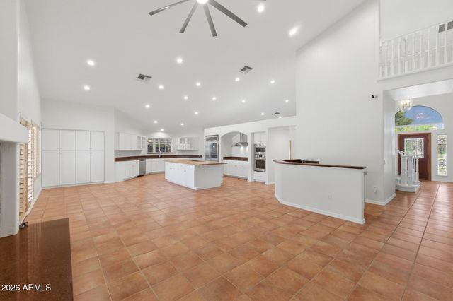 2263 E RIVERDALE Street, Mesa, AZ 85213