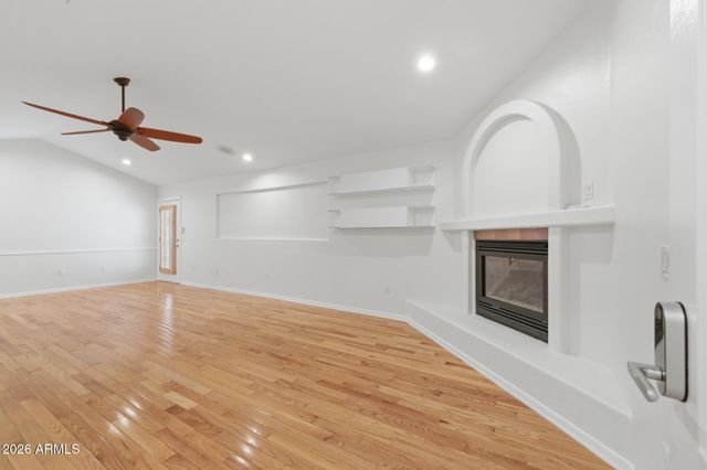 2263 E RIVERDALE Street, Mesa, AZ 85213