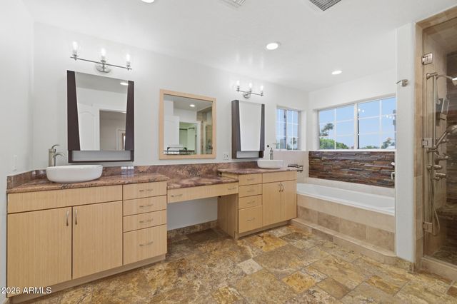 2263 E RIVERDALE Street, Mesa, AZ 85213