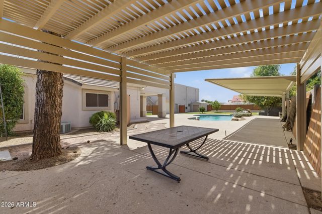 2263 E RIVERDALE Street, Mesa, AZ 85213
