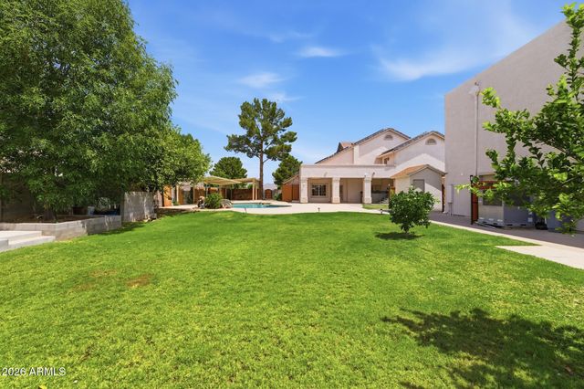 2263 E RIVERDALE Street, Mesa, AZ 85213