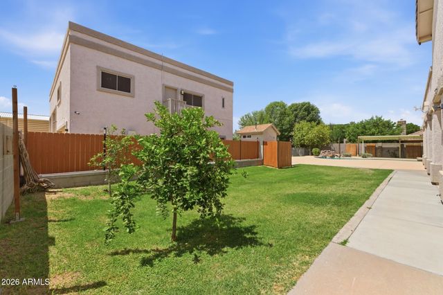 2263 E RIVERDALE Street, Mesa, AZ 85213