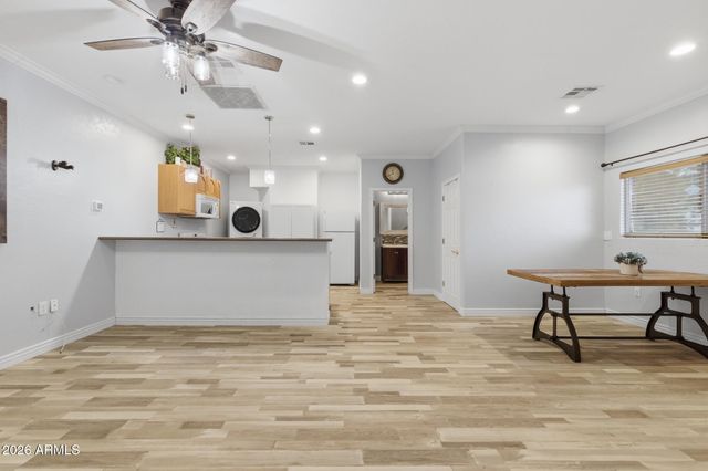 2263 E RIVERDALE Street, Mesa, AZ 85213